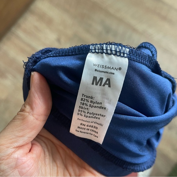 Weissman Women's Skirt in Blue - Picture 7 of 7